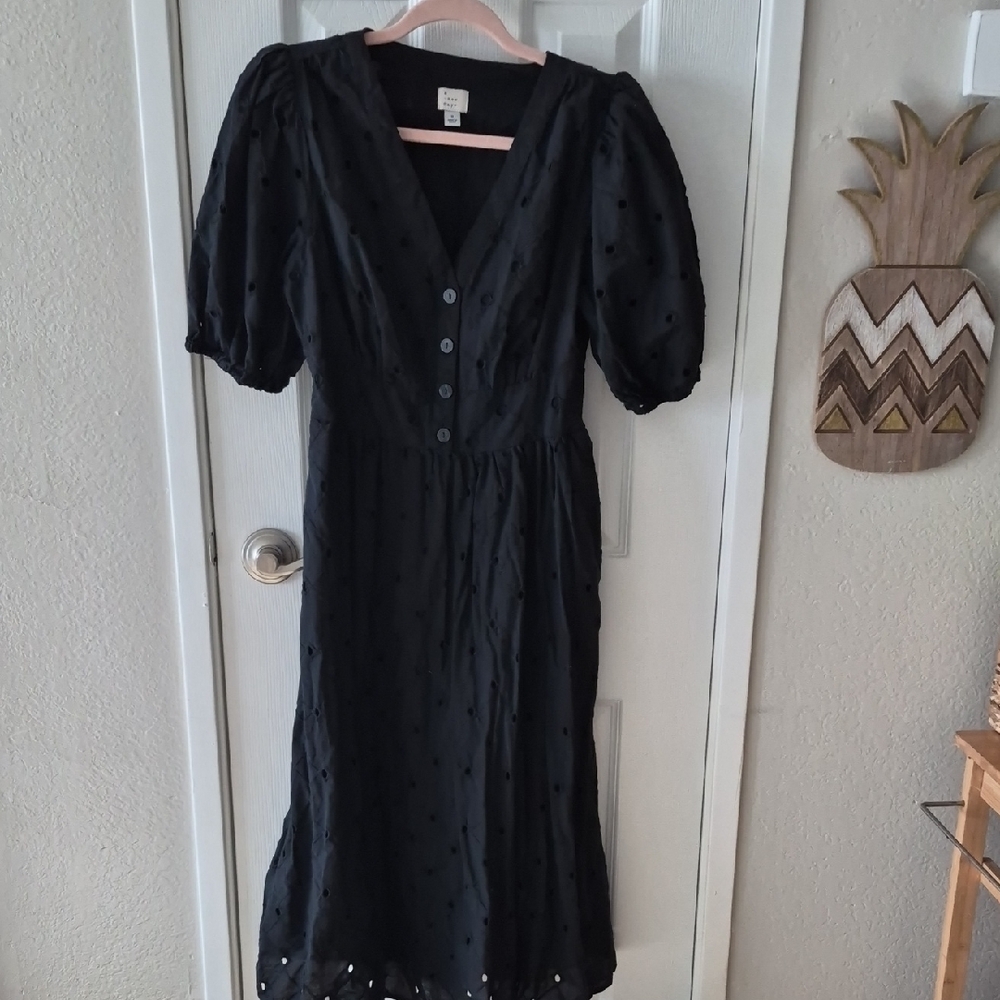 Universal Thread Black Puff Sleeve V-Neck Midi with Button Front